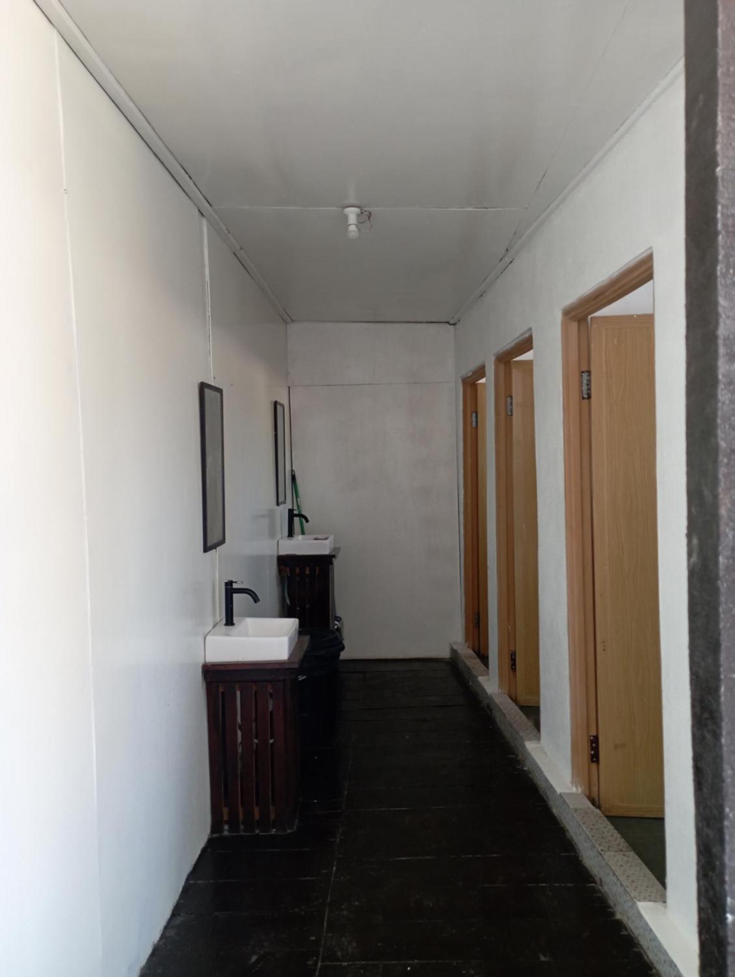 Seahorse Diver Guesthouse Kampong Pasir Panjang  Экстерьер фото