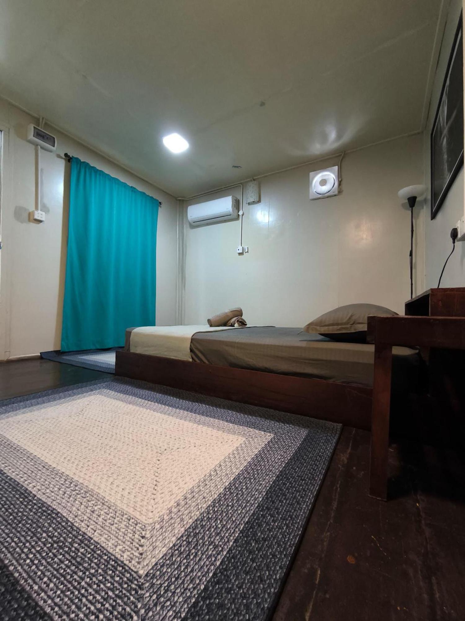 Seahorse Diver Guesthouse Kampong Pasir Panjang  Экстерьер фото