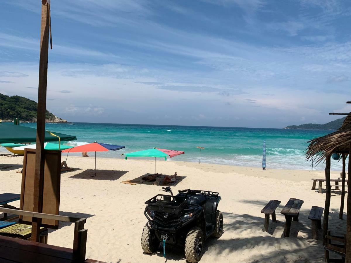Seahorse Diver Guesthouse Kampong Pasir Panjang  Экстерьер фото